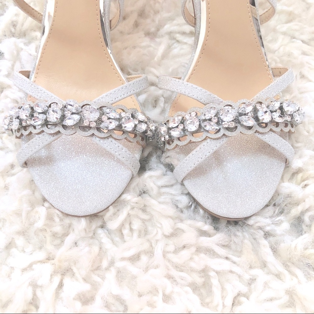 Jewel Badgley Mischka Silver Heeled Sandals